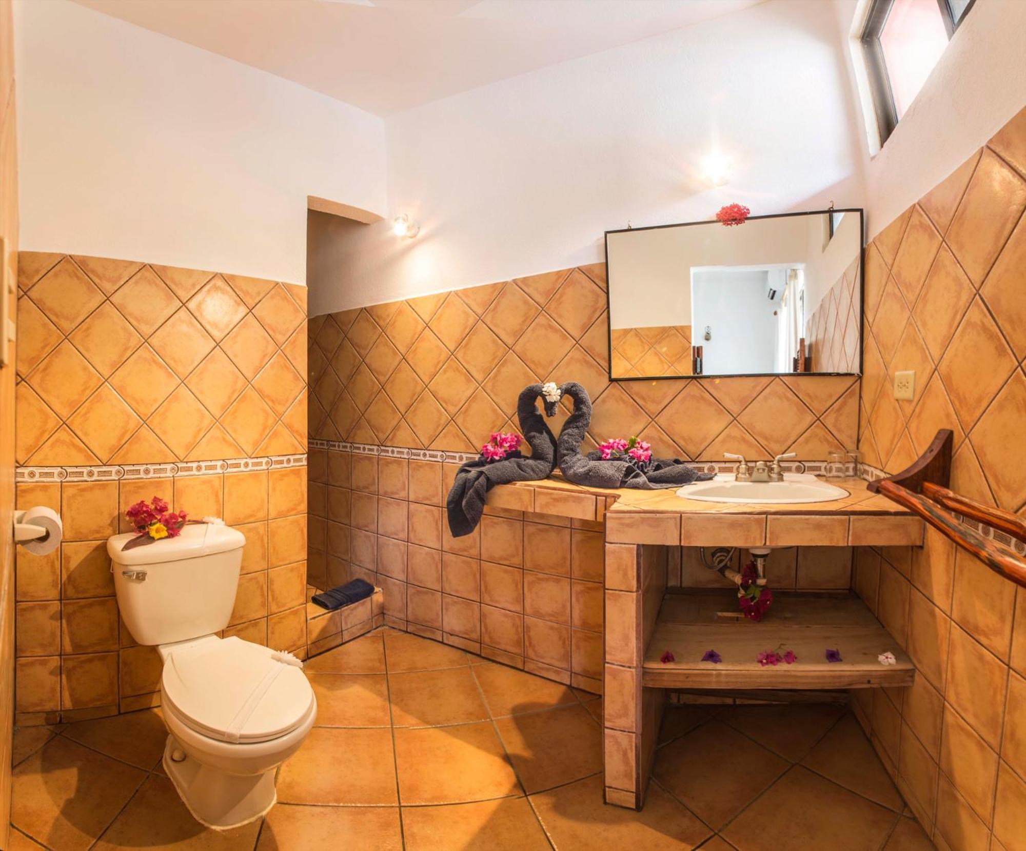Hotel Laguna Del Cocodrilo تاماريندو المظهر الخارجي الصورة