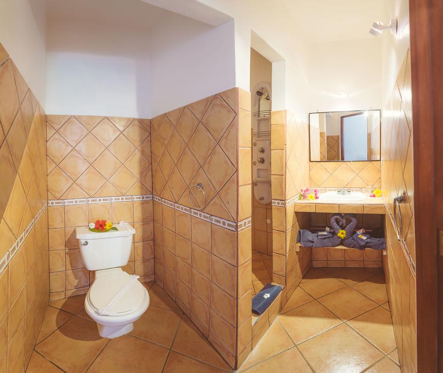 Hotel Laguna Del Cocodrilo تاماريندو المظهر الخارجي الصورة
